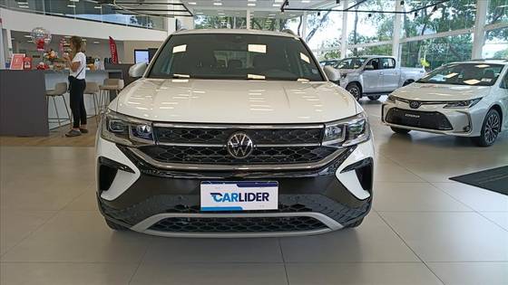 VOLKSWAGEN TAOS 1.4 250 TSI TOTAL FLEX HIGHLINE AUTOMÁTICO